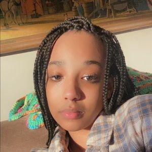 Meet your Posher, Cierra